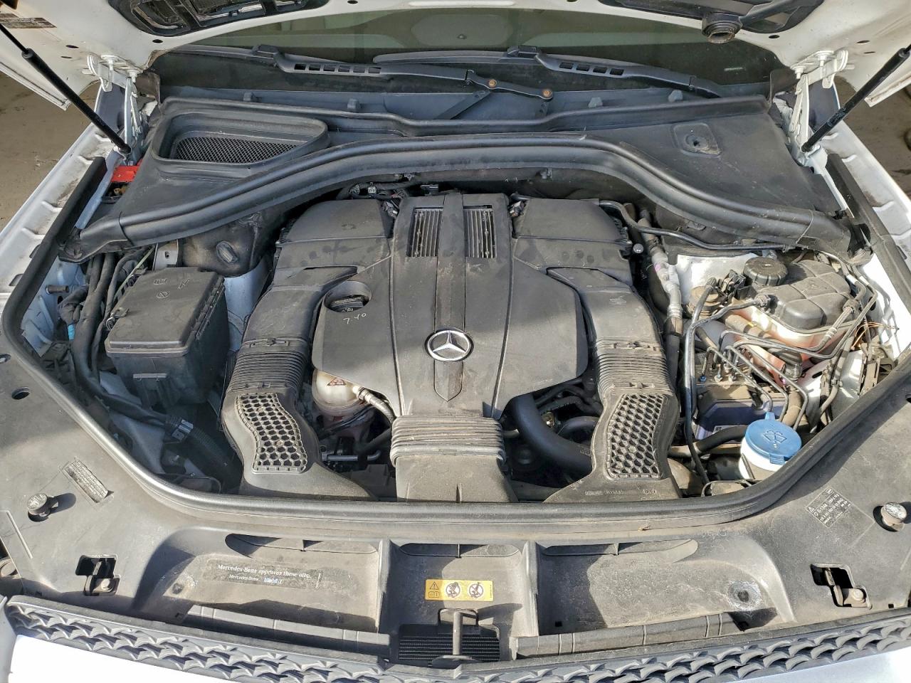 2016 MERCEDES-BENZ GL 450 4MATIC photo 12