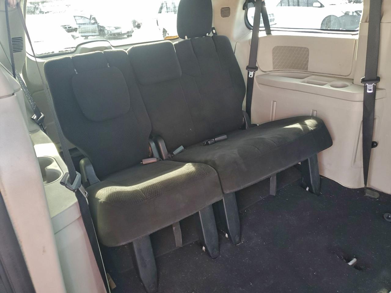 2013 DODGE GRAND CARAVAN SXT photo 11