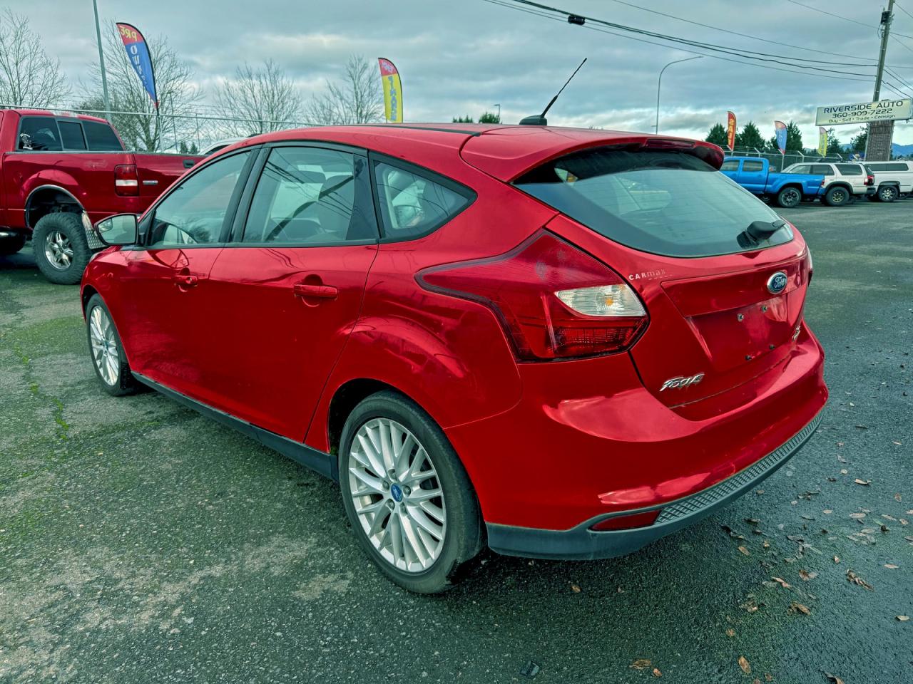 2013 FORD FOCUS SE photo 3