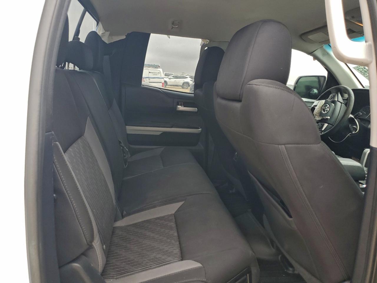 2014 TOYOTA TUNDRA DOUBLE CAB SR photo 10
