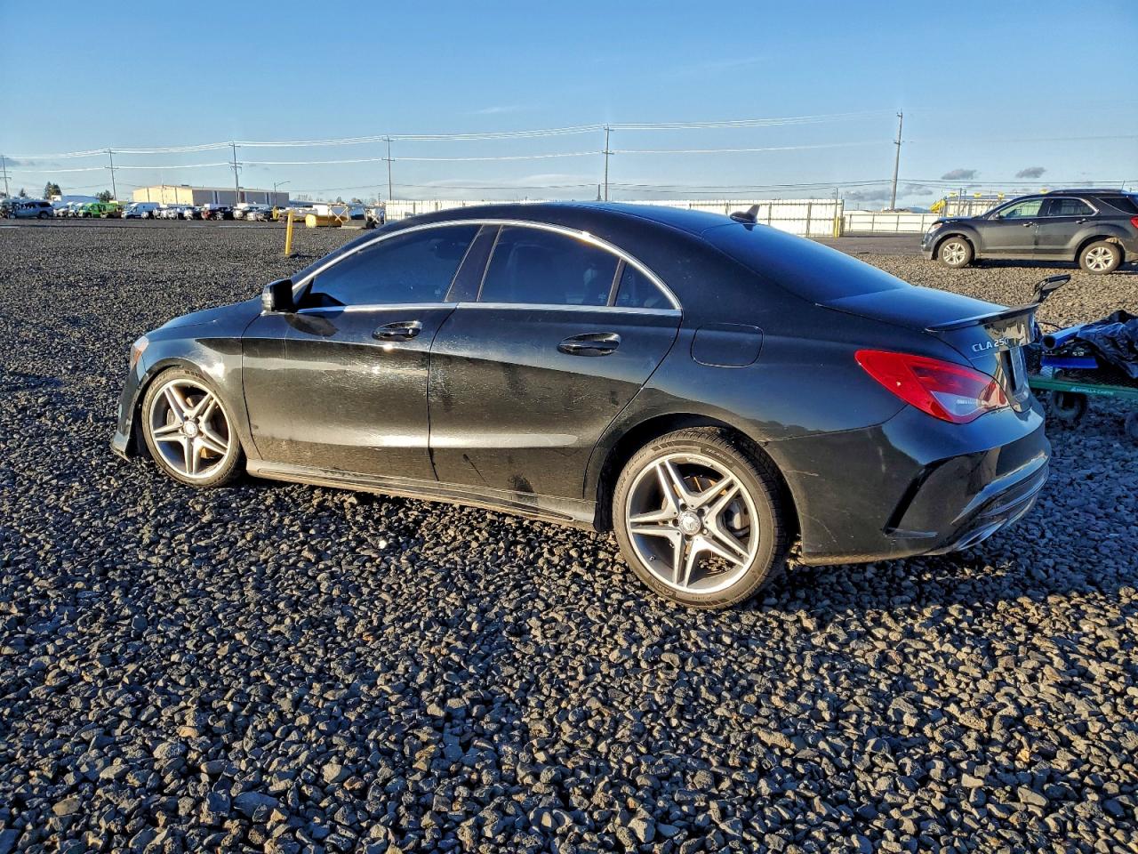 2018 MERCEDES-BENZ CLA 250 4MATIC photo 2