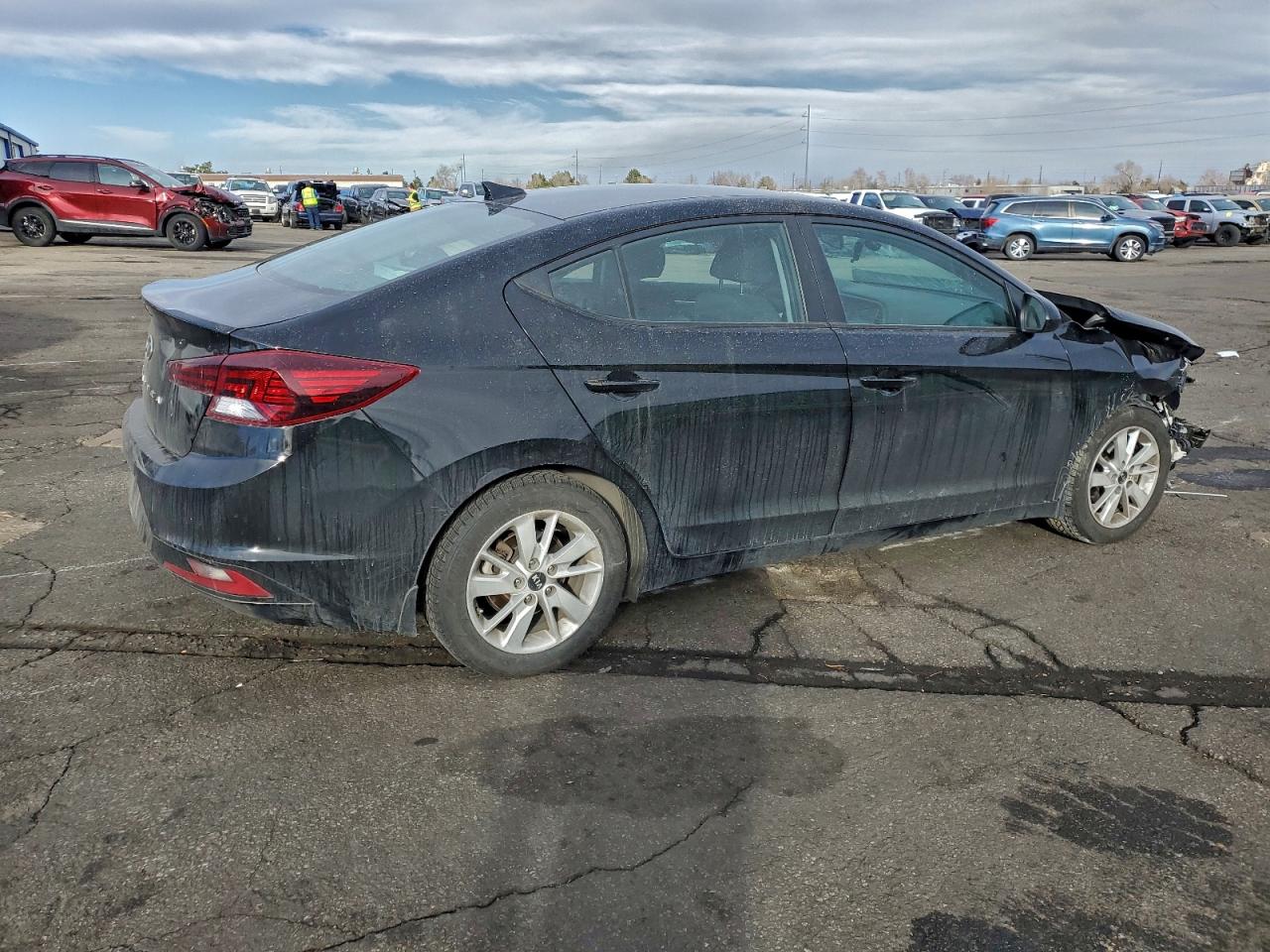 2020 HYUNDAI ELANTRA SEL photo 3