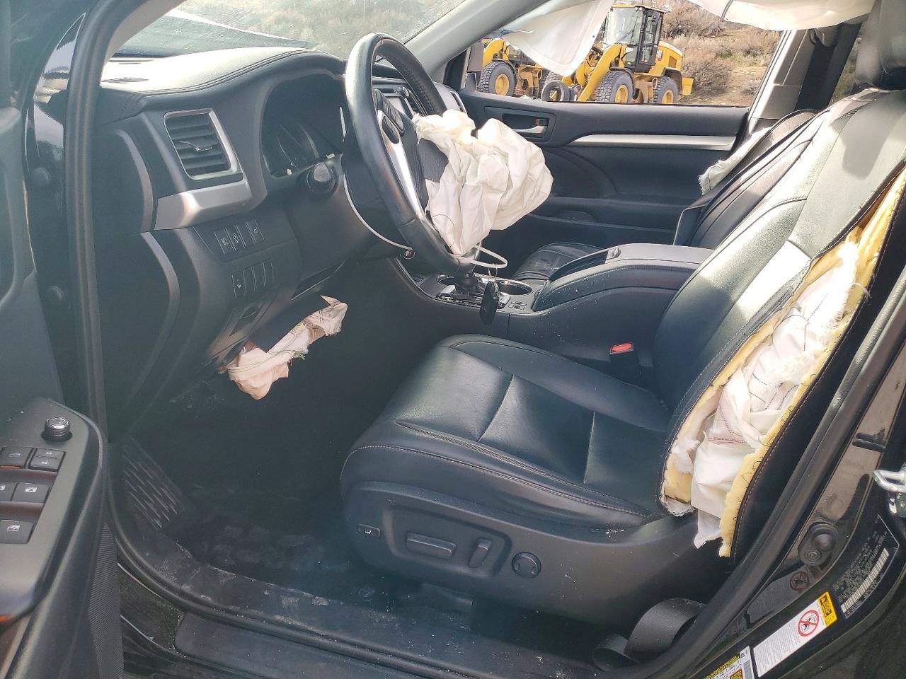 2019 TOYOTA HIGHLANDER photo 7