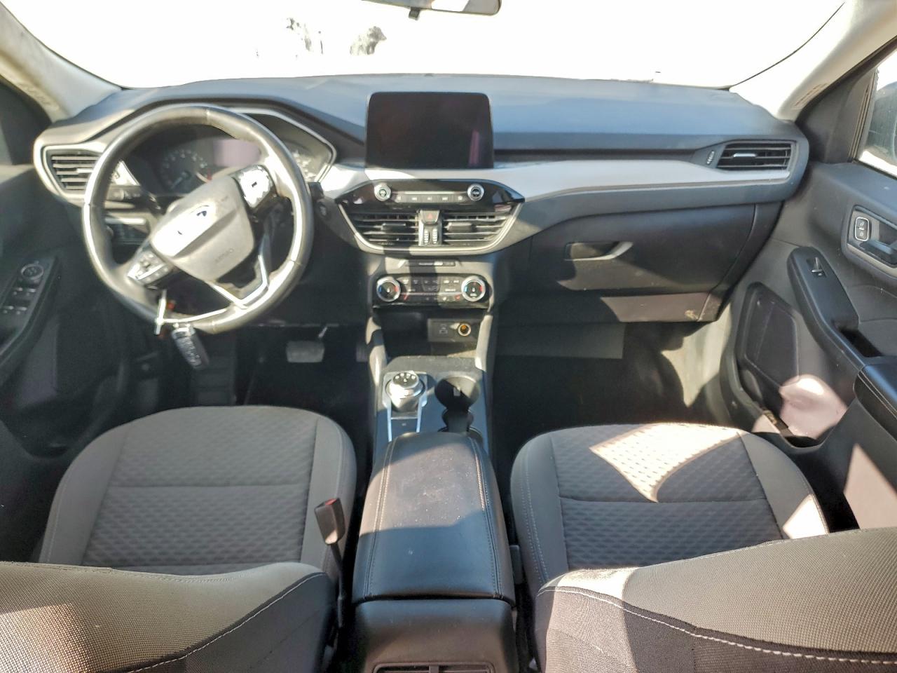2022 FORD ESCAPE SE photo 8