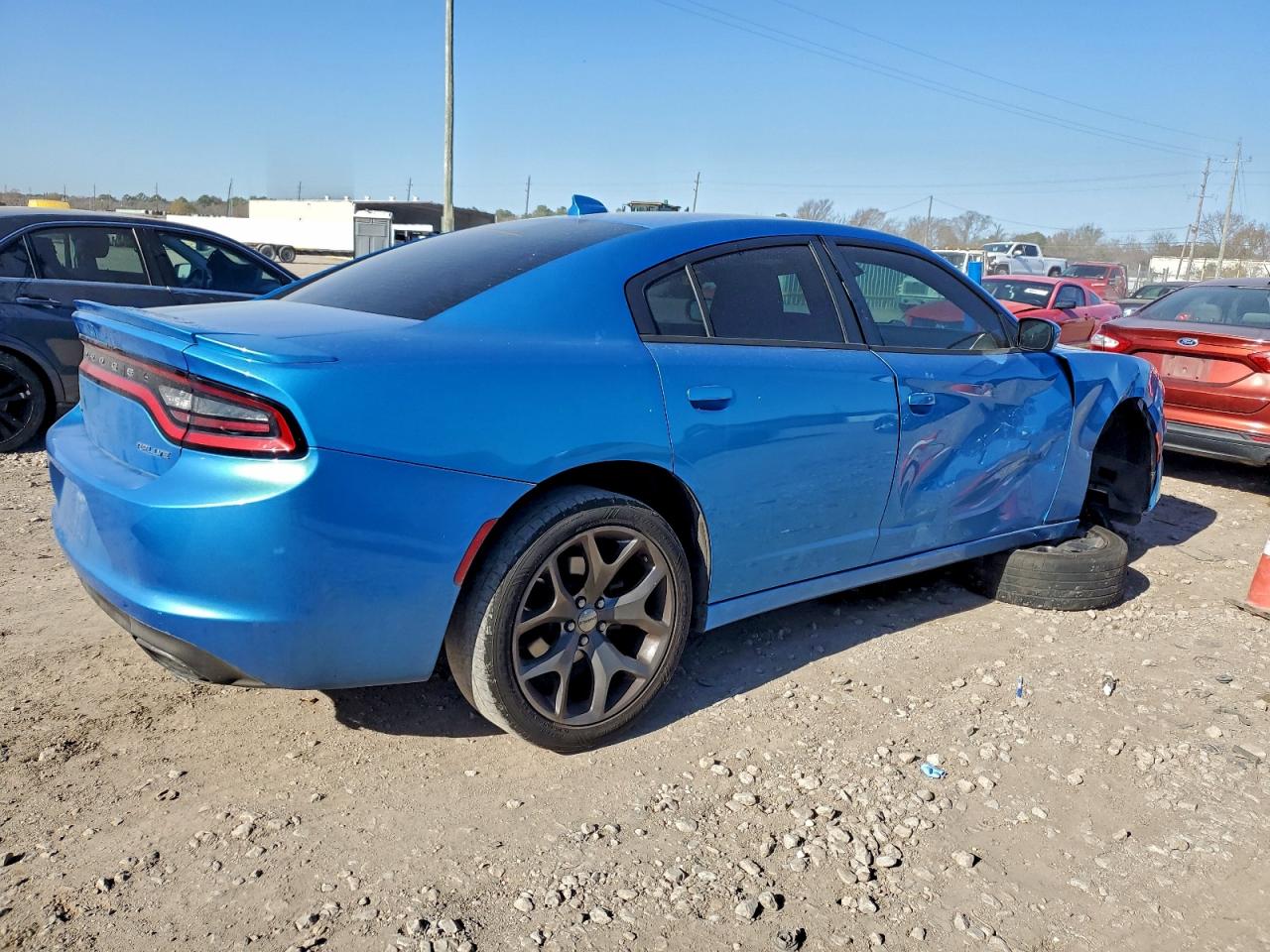 2016 DODGE CHARGER SXT photo 3