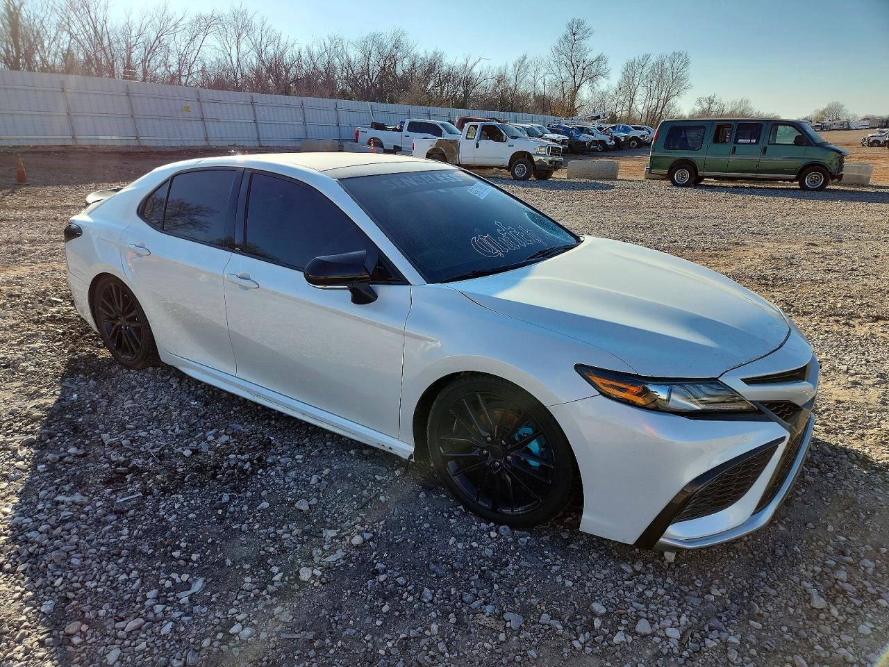 2021 TOYOTA CAMRY XSE photo 4