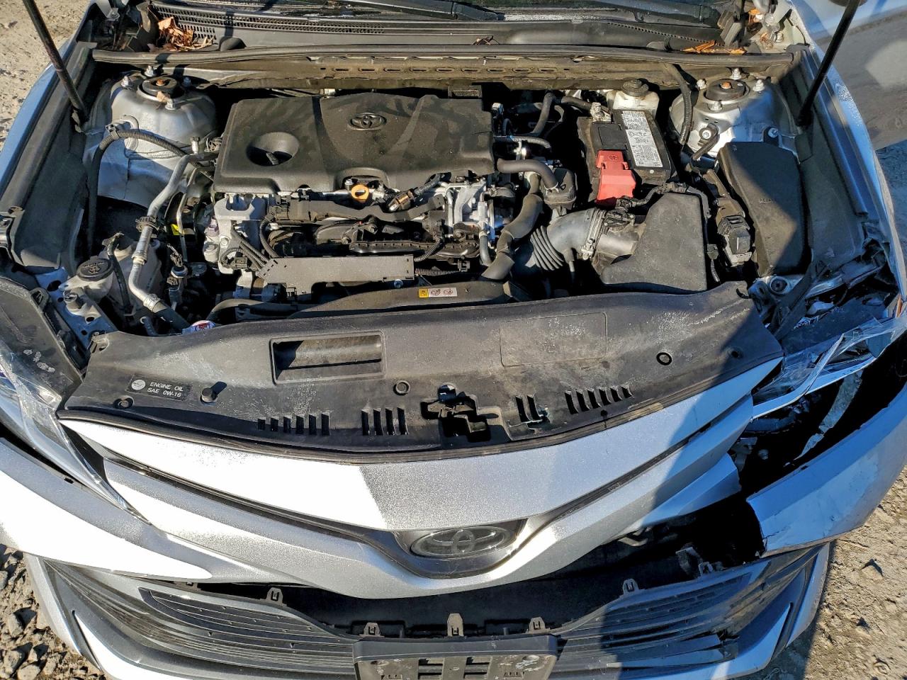 2020 TOYOTA CAMRY LE photo 11