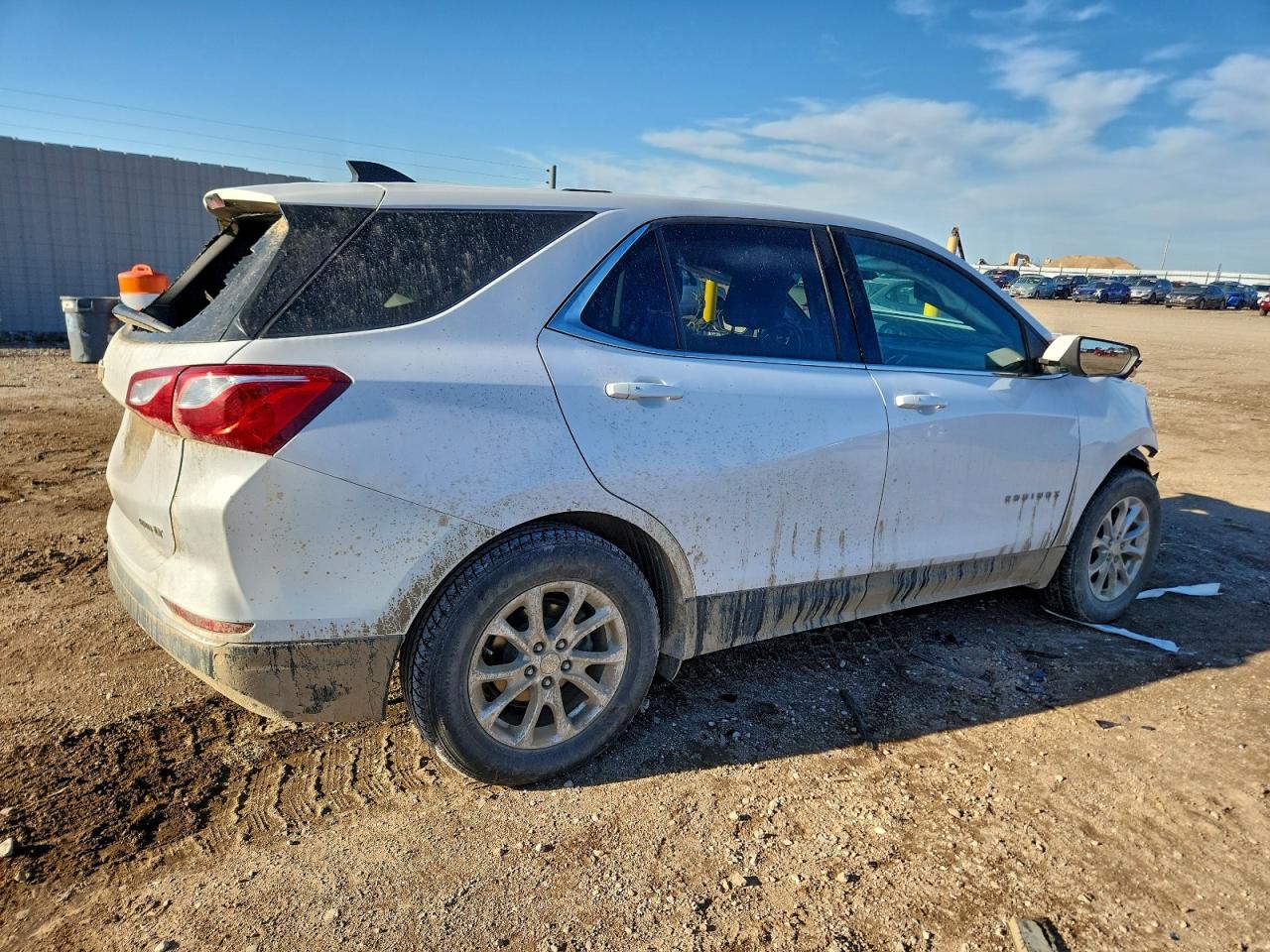 2018 CHEVROLET EQUINOX LT photo 3