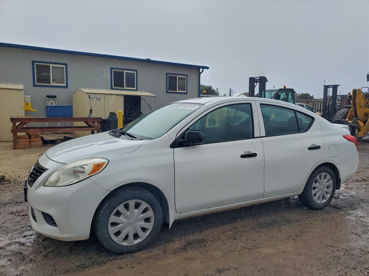 2014 NISSAN VERSA