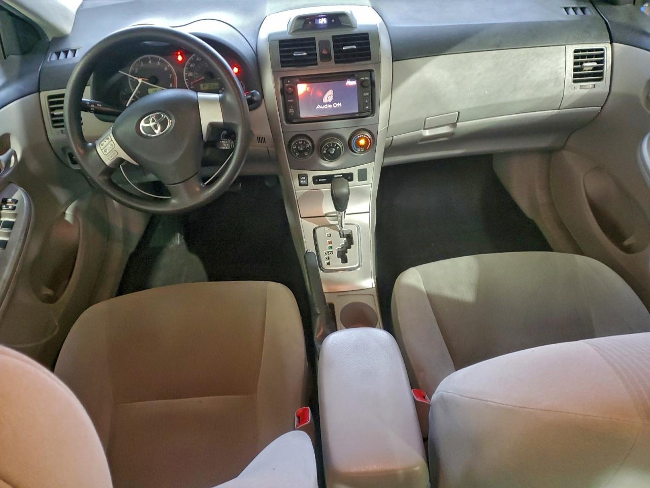 2013 TOYOTA COROLLA BASE photo 8