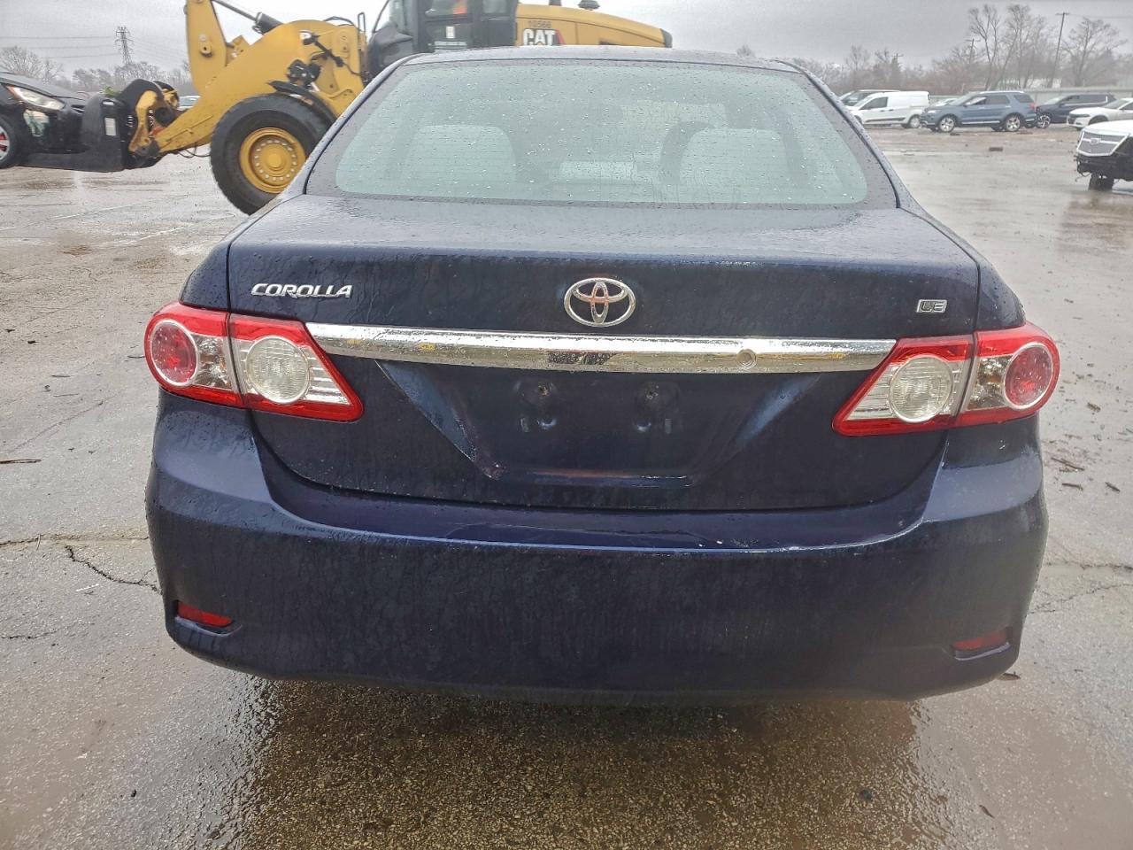 2013 TOYOTA COROLLA BASE photo 6