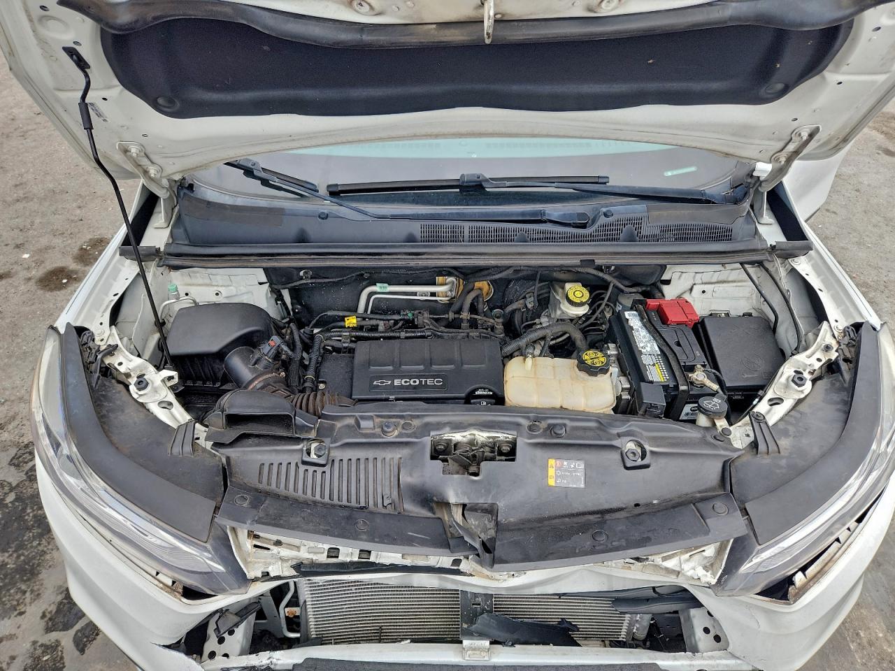 2018 CHEVROLET TRAX 1LT photo 12