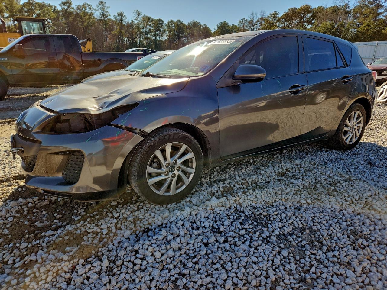 2013 MAZDA 3