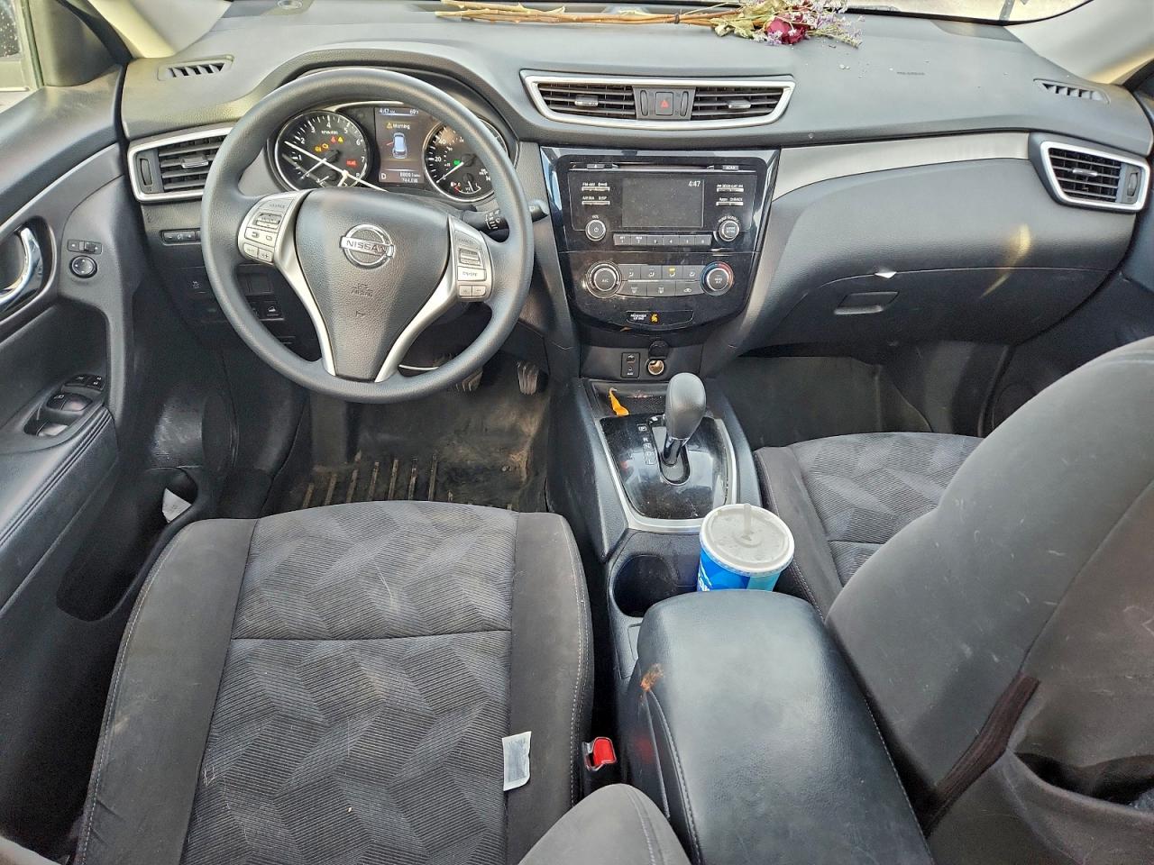 2016 NISSAN ROGUE S photo 8