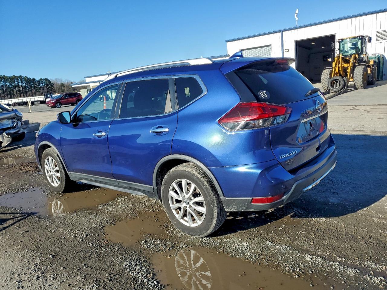 2019 NISSAN ROGUE S photo 5