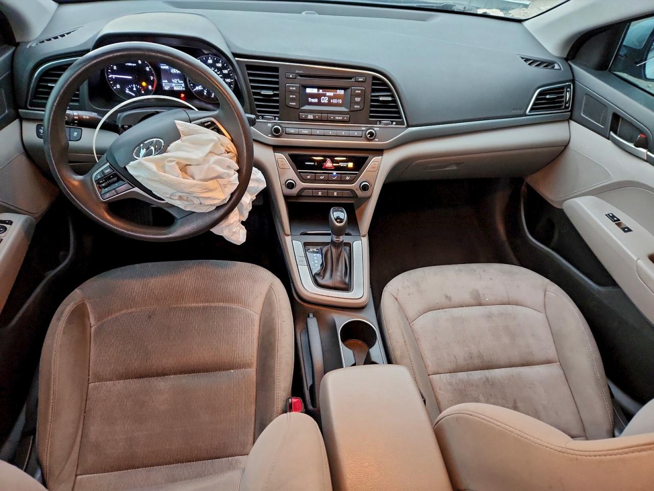 2018 HYUNDAI ELANTRA SE photo 8