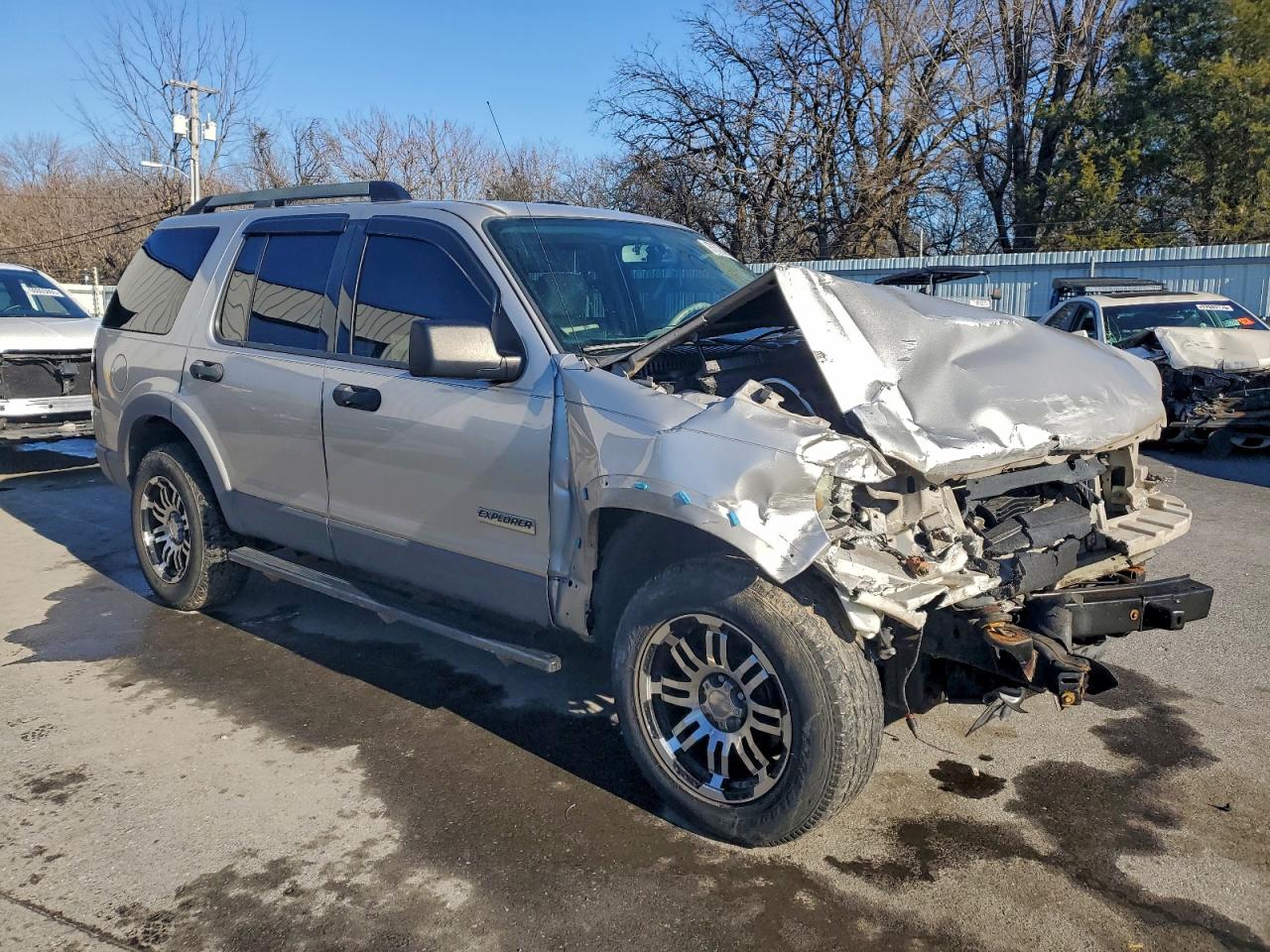 2006 FORD EXPLORER XLT photo 4