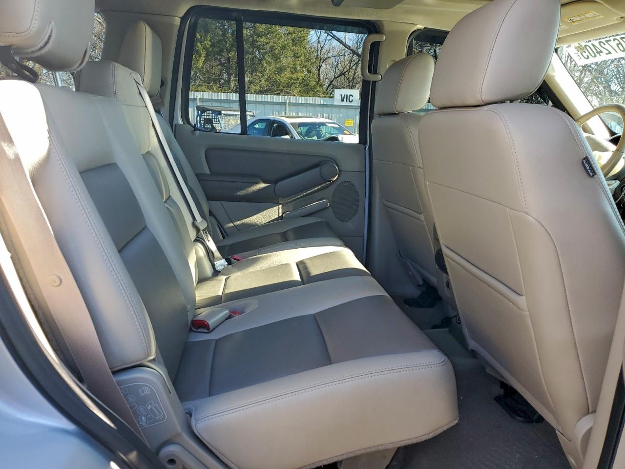 2006 FORD EXPLORER XLT photo 11
