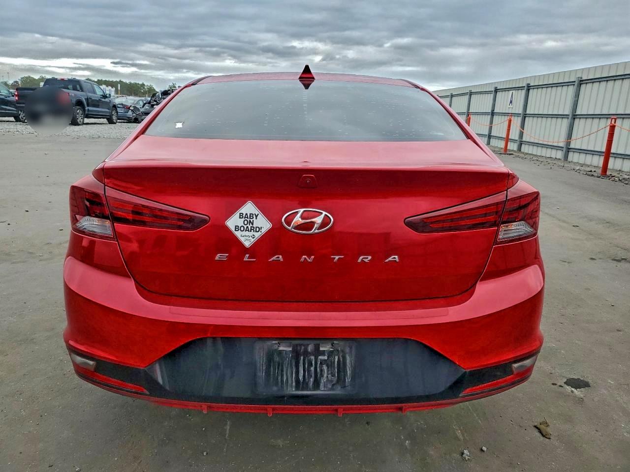 2020 HYUNDAI ELANTRA SEL photo 6