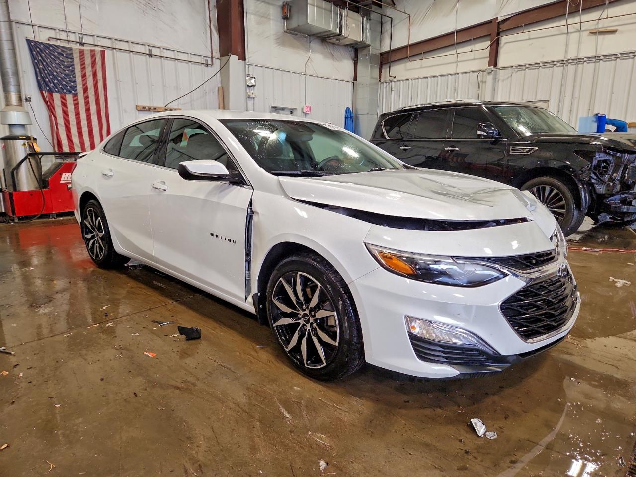 2021 CHEVROLET MALIBU RS photo 4