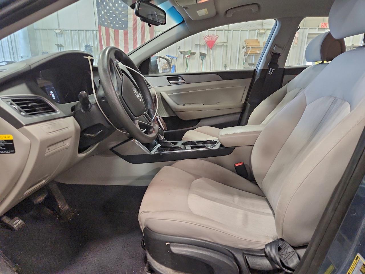 2016 HYUNDAI SONATA HYBRID photo 7