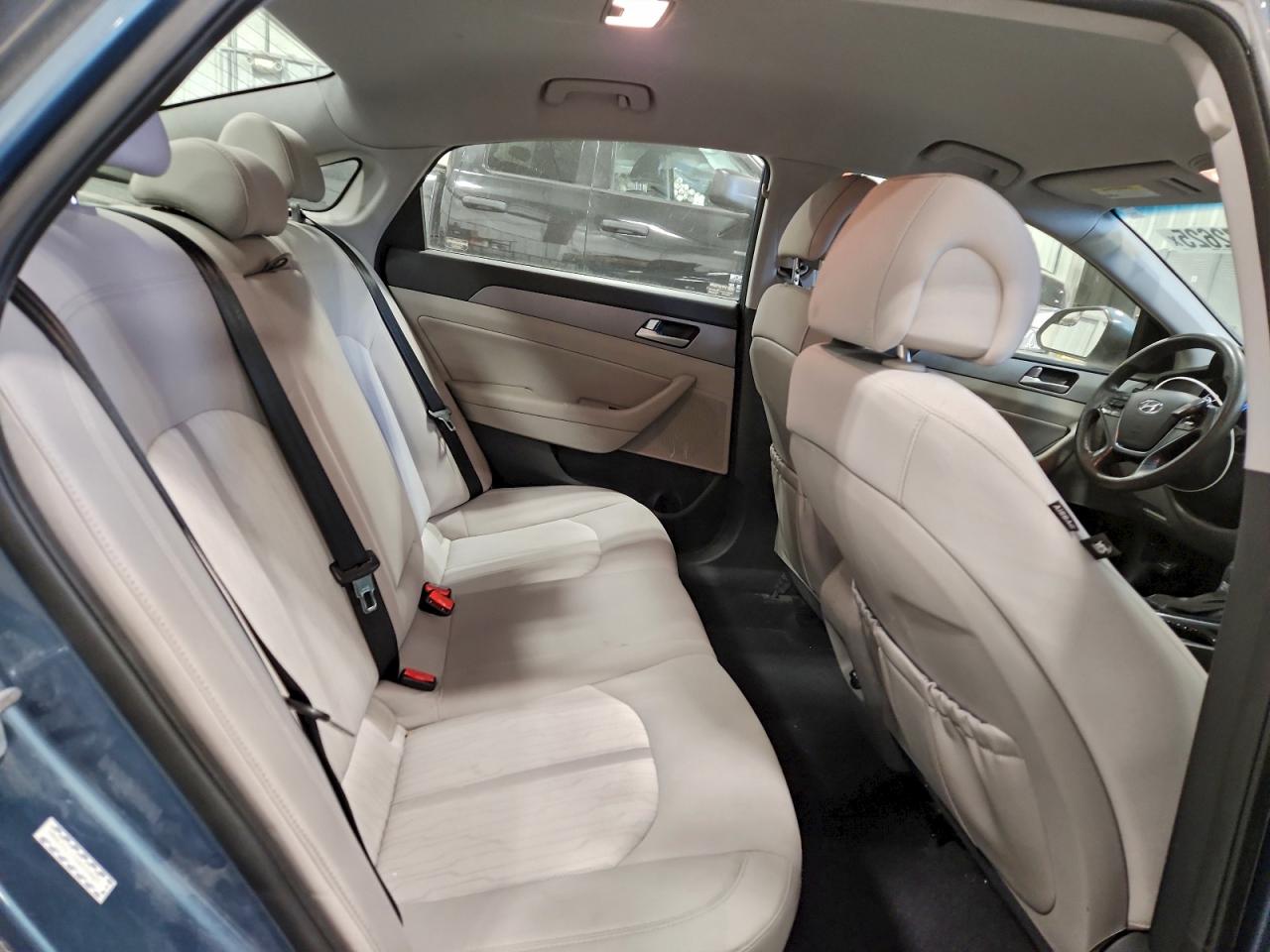 2016 HYUNDAI SONATA HYBRID photo 10