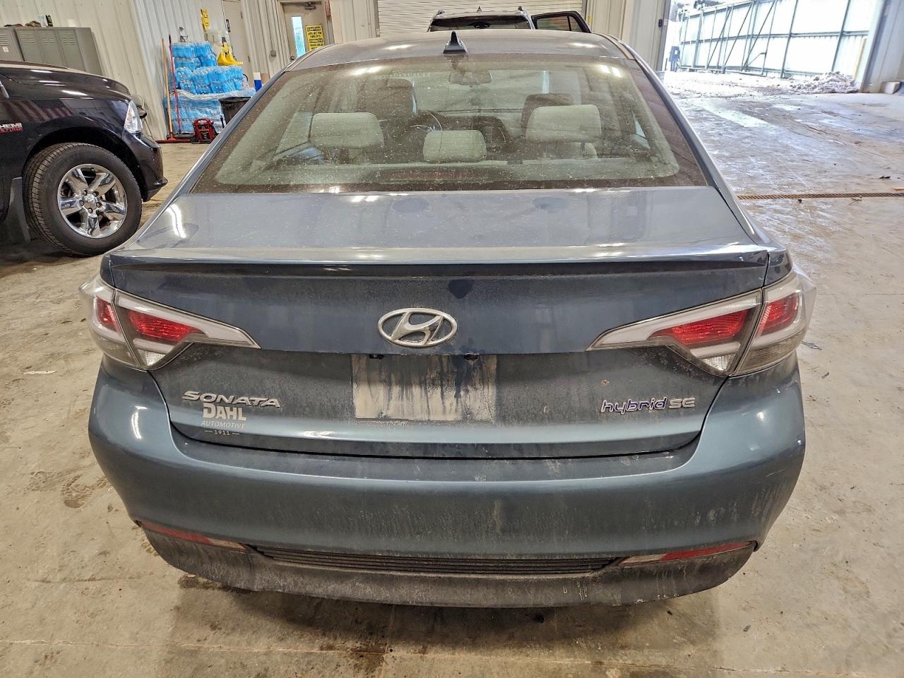 2016 HYUNDAI SONATA HYBRID photo 6