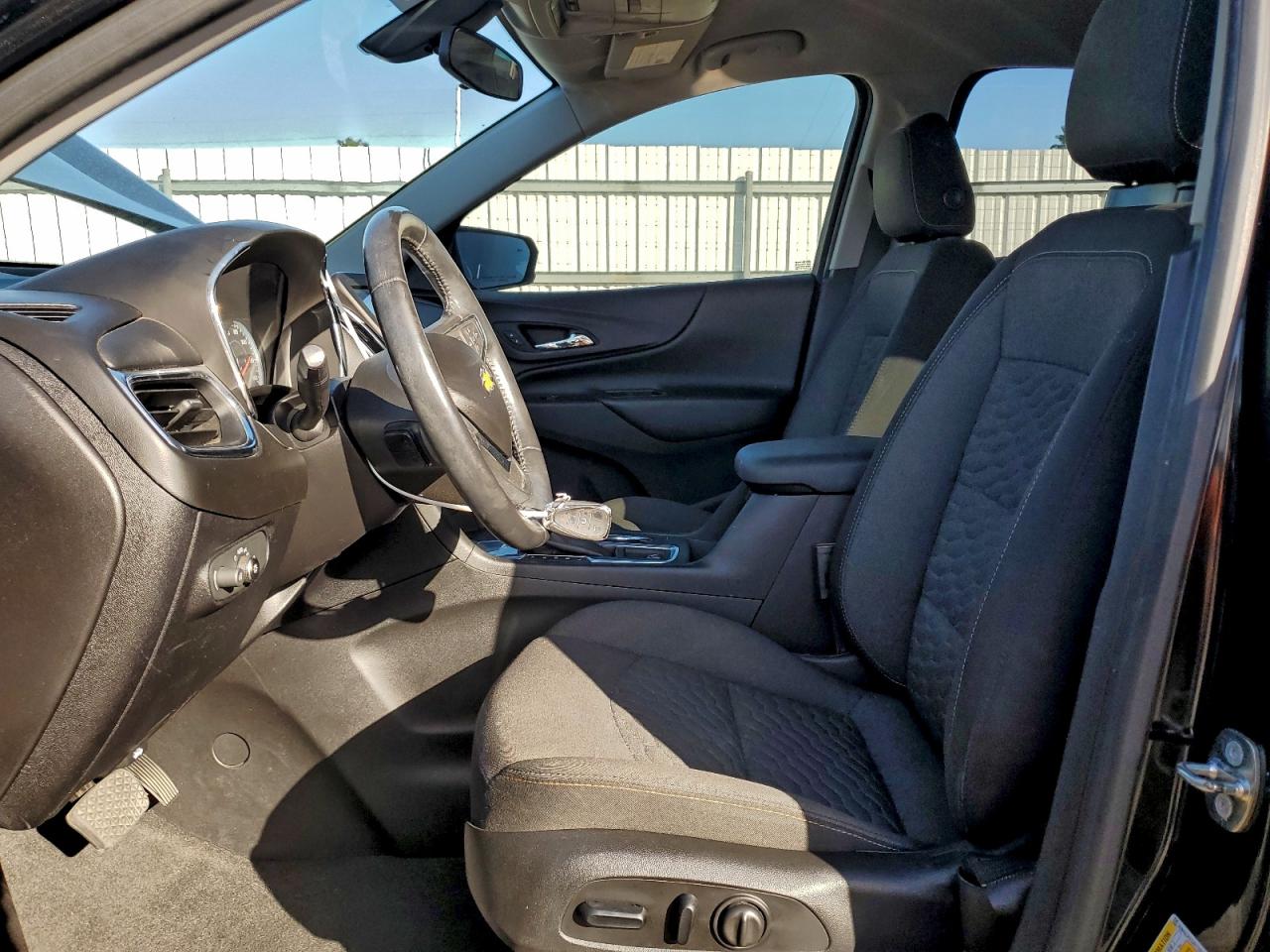 2018 CHEVROLET EQUINOX LT photo 7