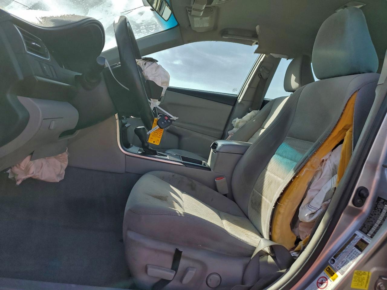 2017 TOYOTA CAMRY LE photo 7