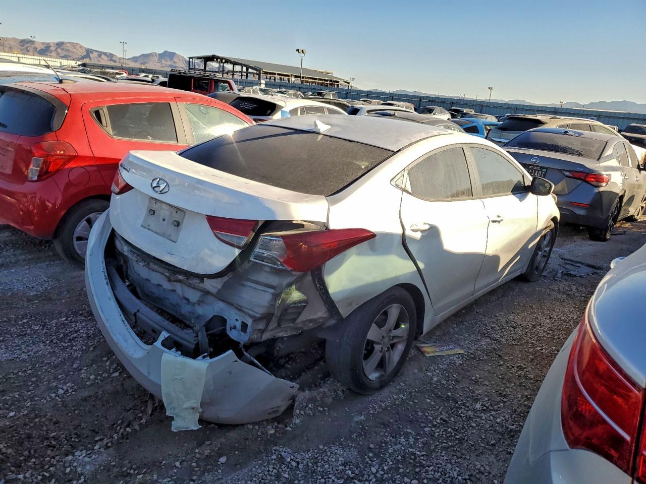 2013 HYUNDAI ELANTRA GLS photo 3