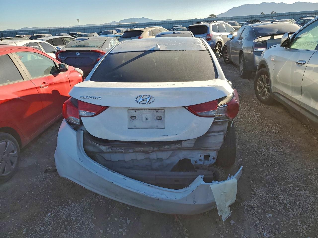 2013 HYUNDAI ELANTRA GLS photo 6