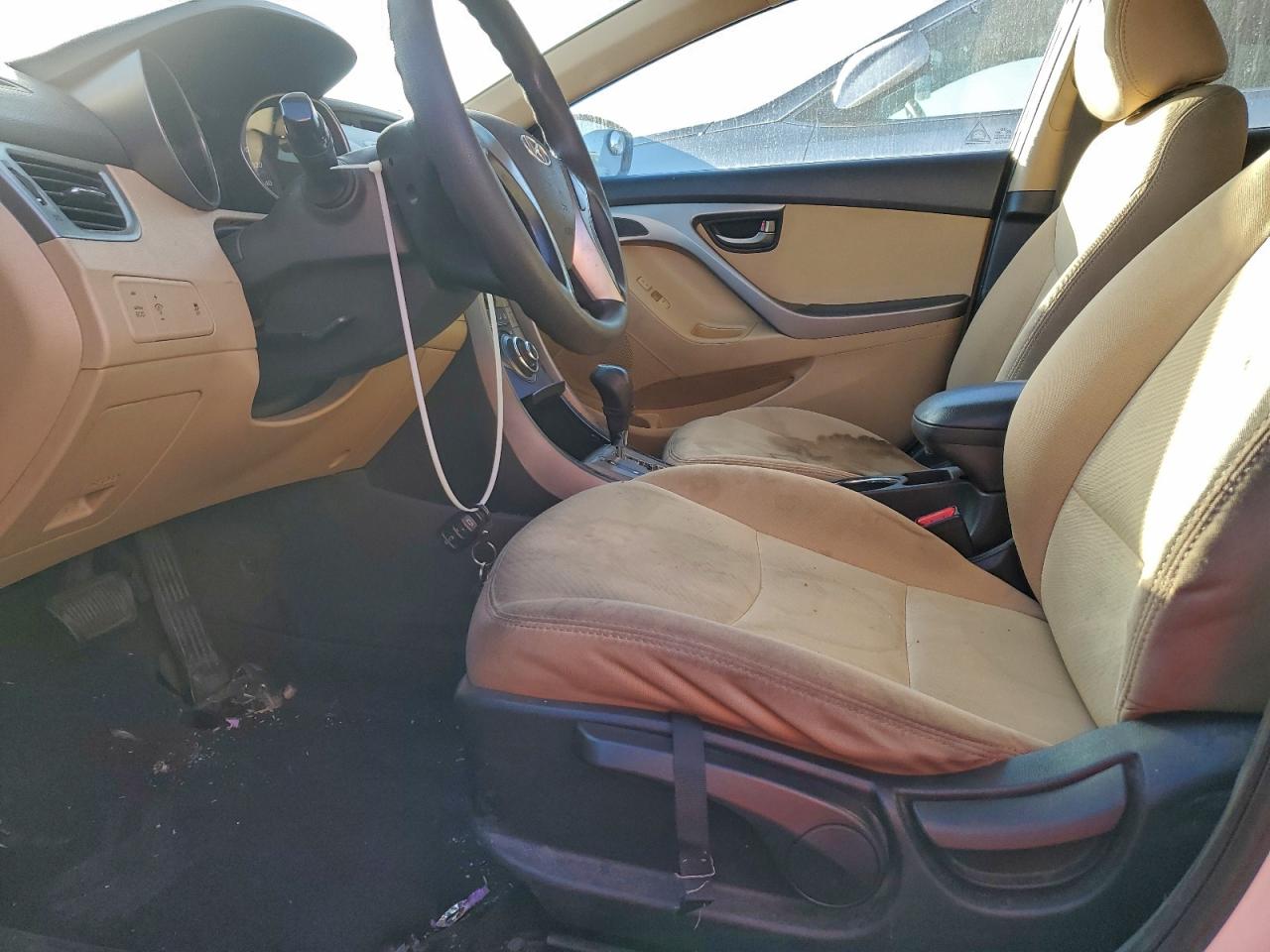 2013 HYUNDAI ELANTRA GLS photo 7
