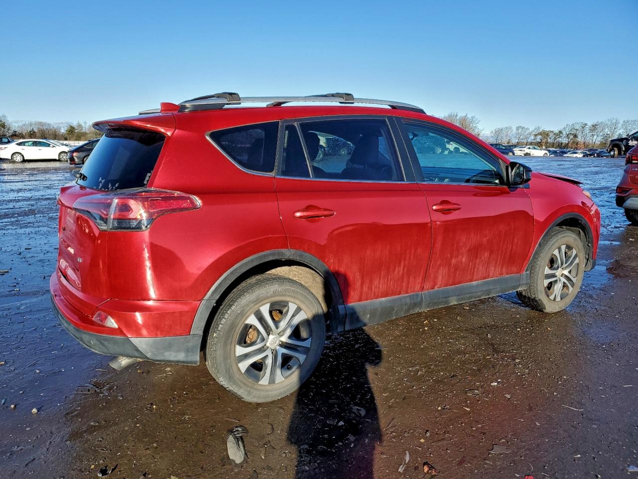 2016 TOYOTA RAV4 LE photo 3
