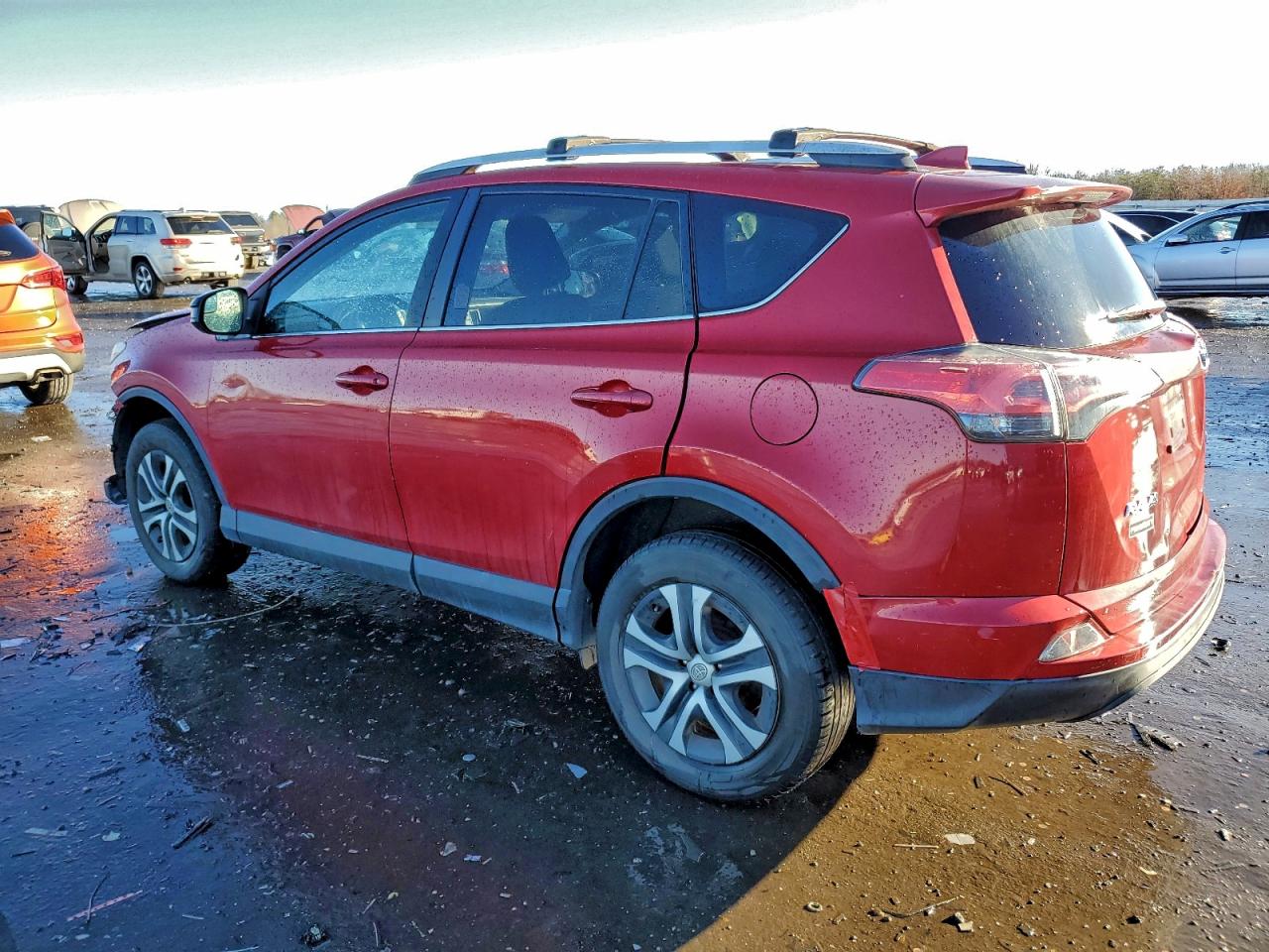 2016 TOYOTA RAV4 LE photo 2