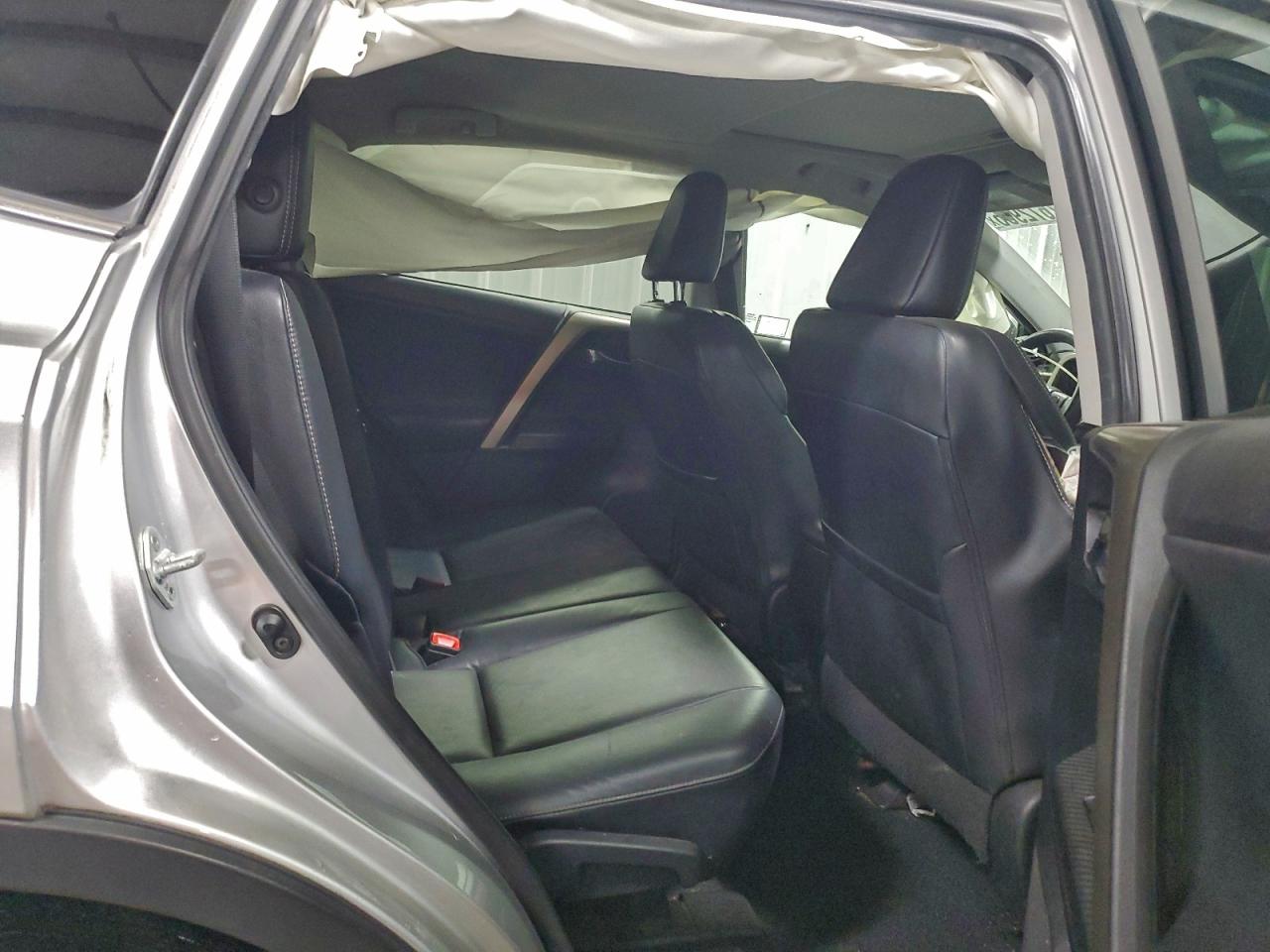2015 TOYOTA RAV4 LIMITED photo 10
