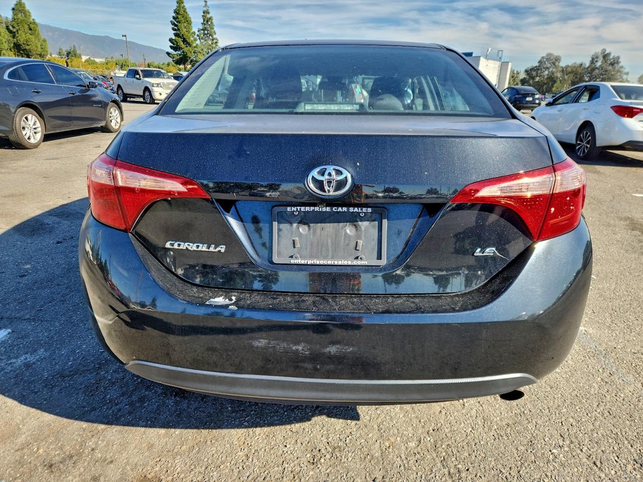 2019 TOYOTA COROLLA L photo 11