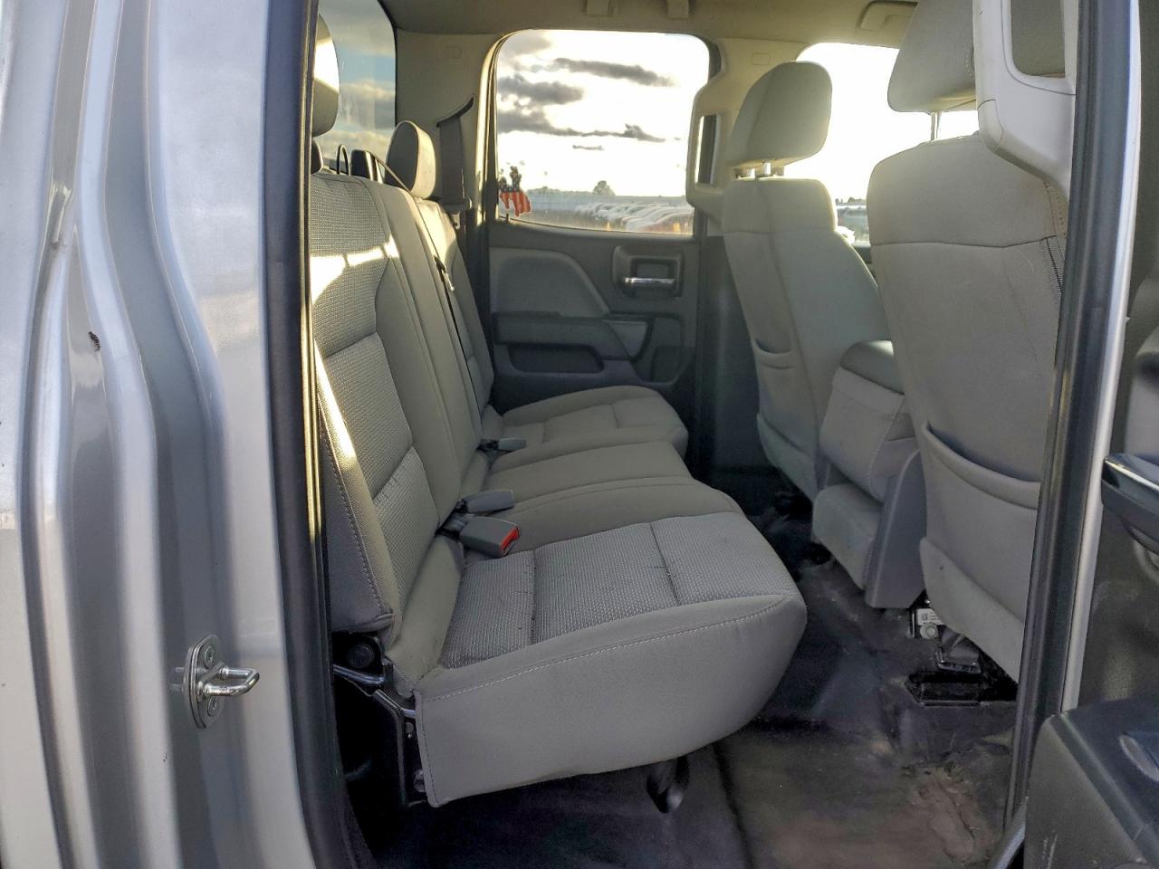 2018 CHEVROLET SILVERADO K1500 photo 10