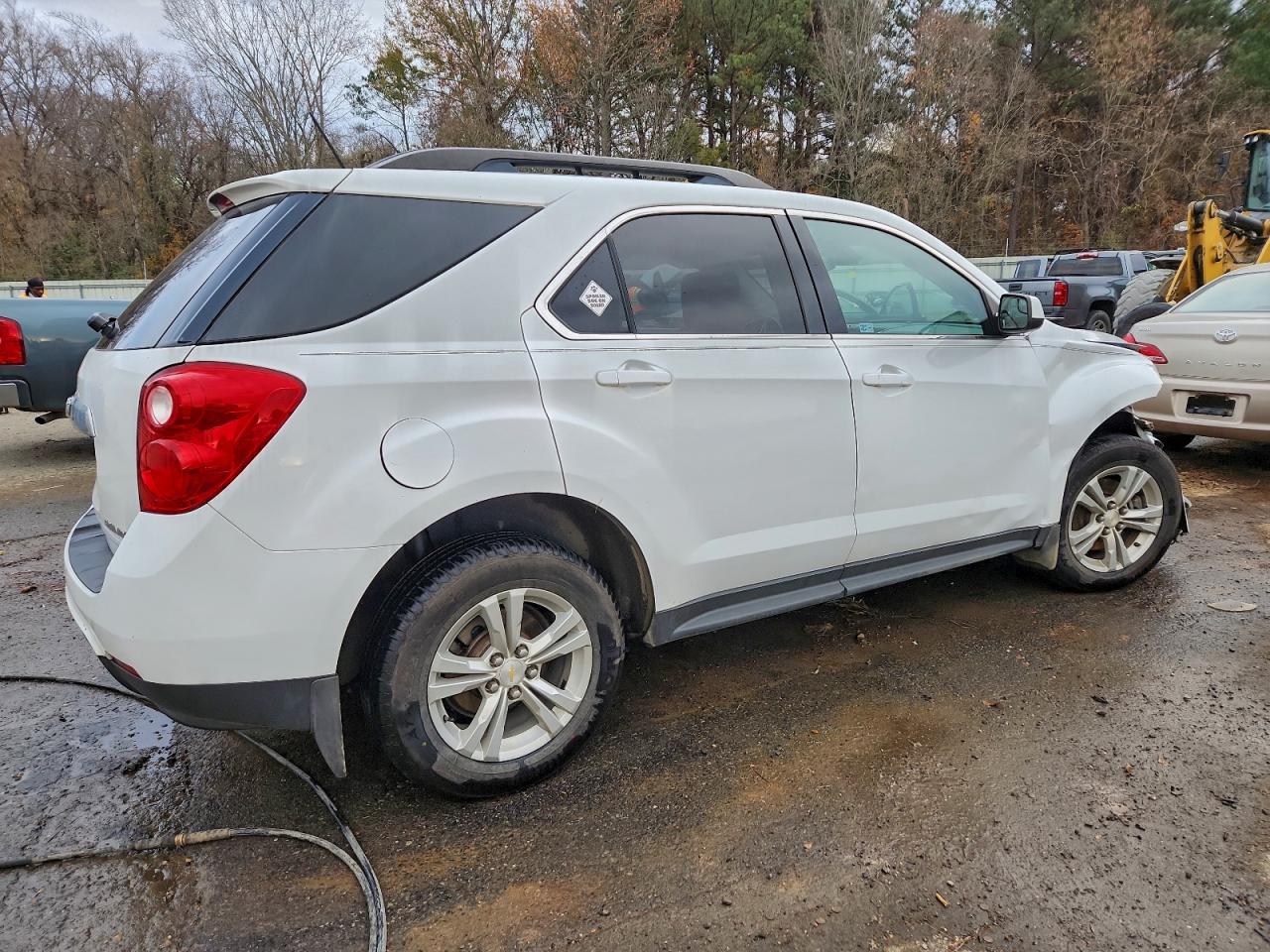 2014 CHEVROLET EQUINOX LT photo 3