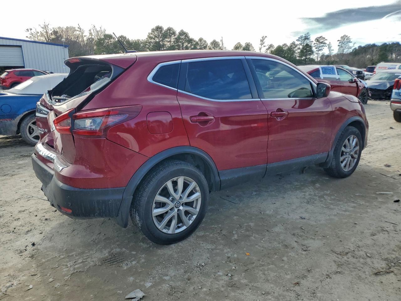 2020 NISSAN ROGUE SPORT S photo 3