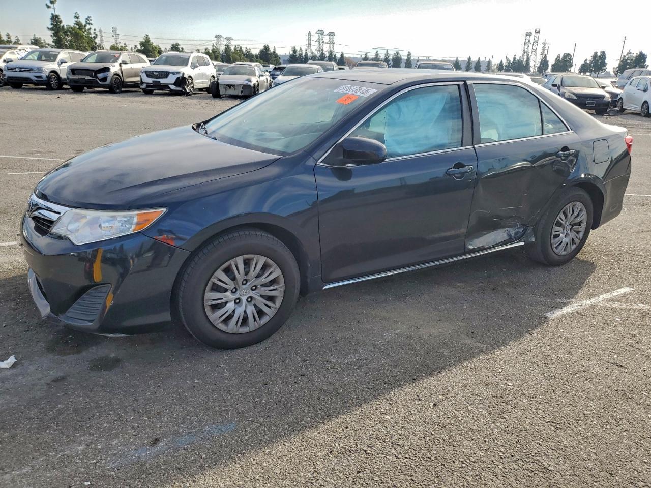 2012 TOYOTA CAMRY