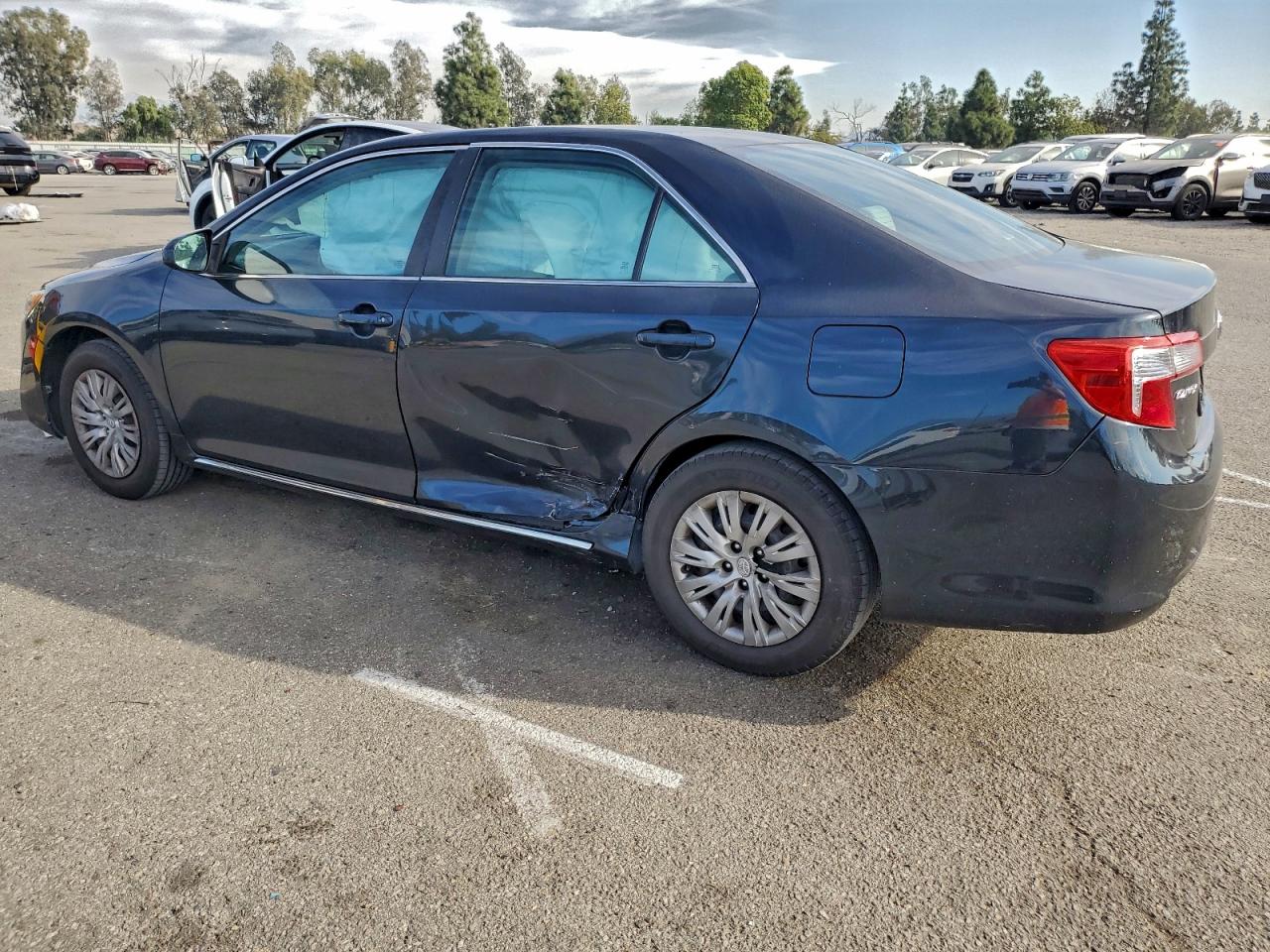 2012 TOYOTA CAMRY BASE photo 2