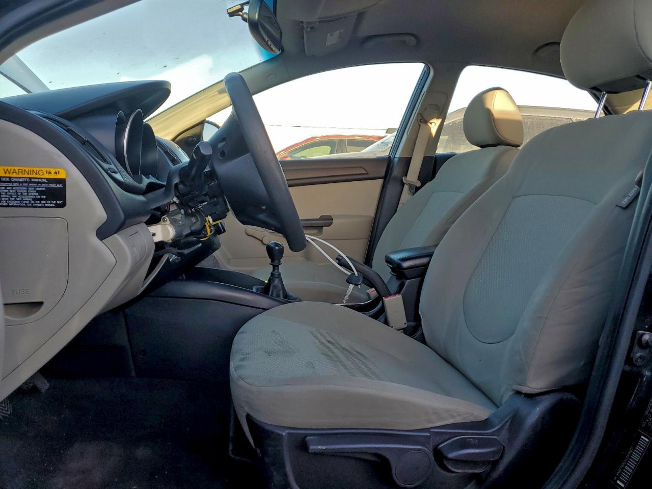 2012 KIA FORTE LX photo 7