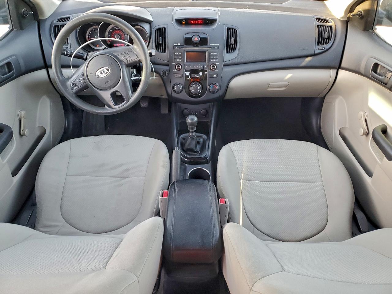 2012 KIA FORTE LX photo 8