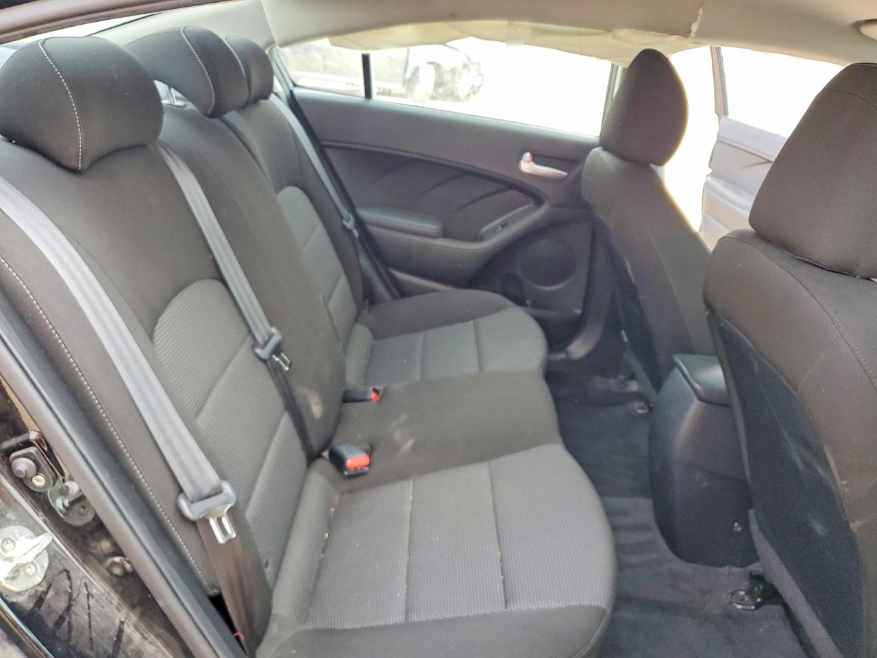 2017 KIA FORTE LX photo 10