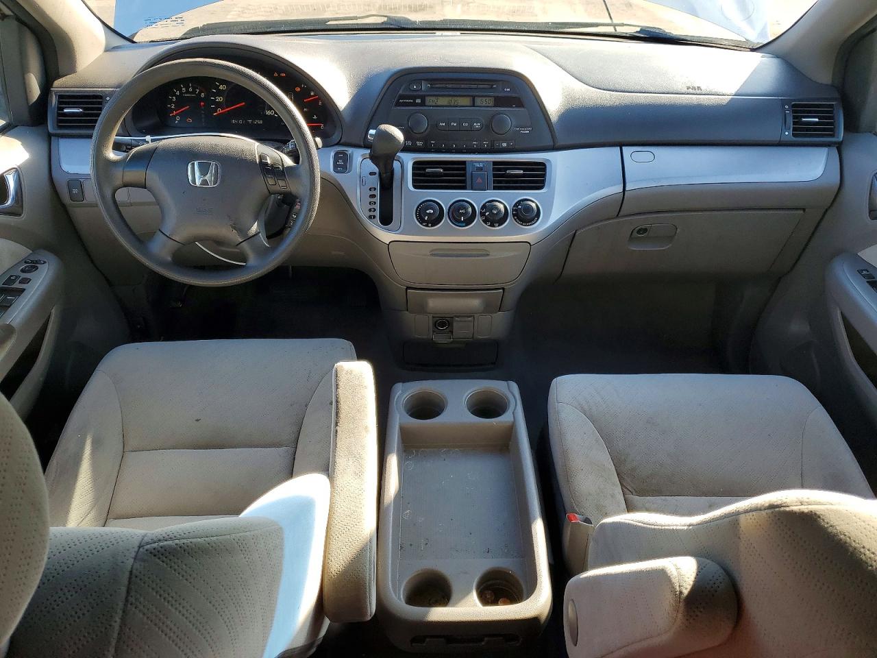 2010 HONDA ODYSSEY LX photo 22
