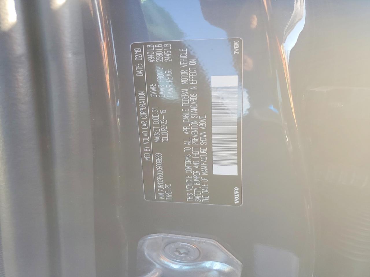2019 VOLVO S60 T5 MOMENTUM photo 23