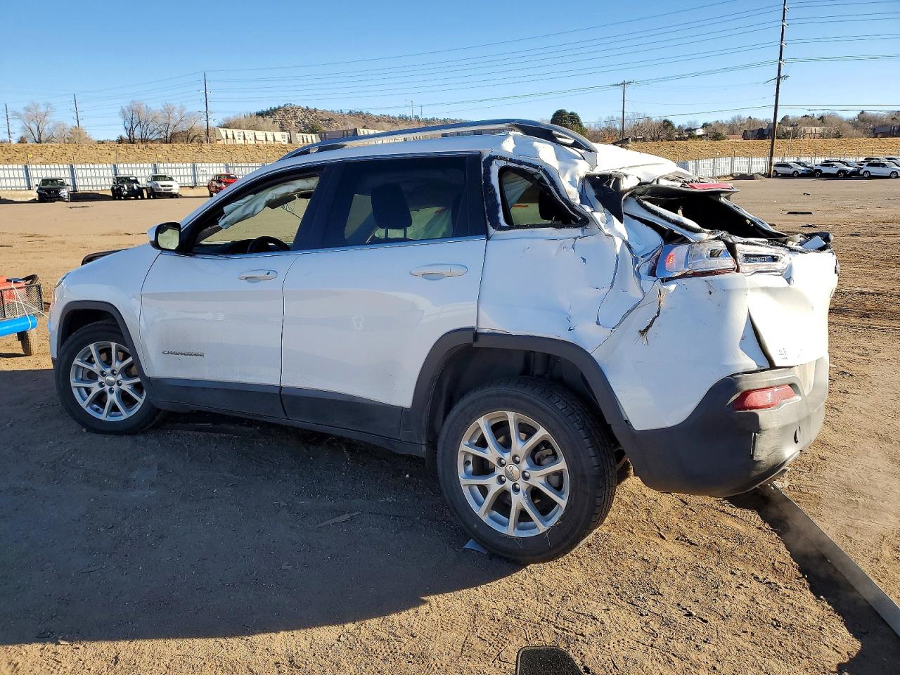 2018 JEEP CHEROKEE LATITUDE photo 2