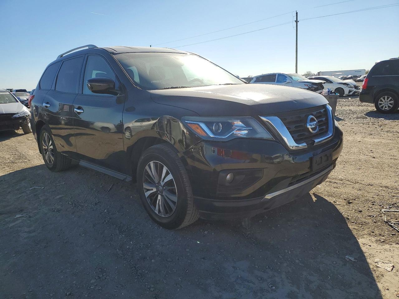 2017 NISSAN PATHFINDER S photo 4