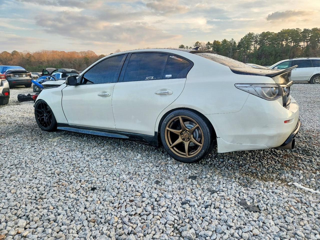2015 INFINITI Q50 PREMIUM photo 2