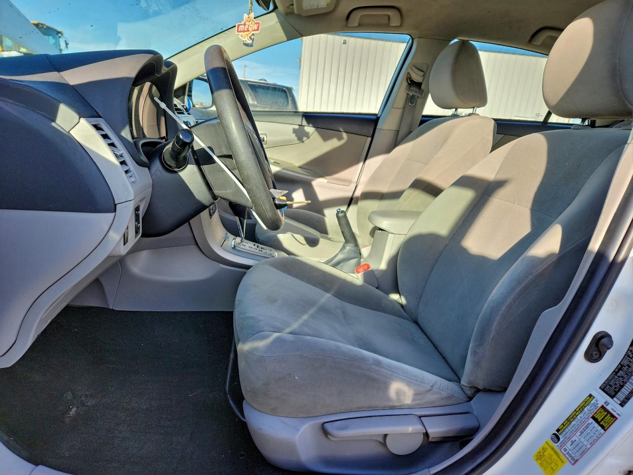 2011 TOYOTA COROLLA BASE photo 7